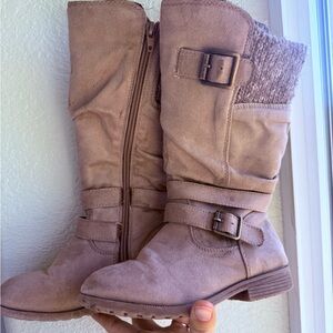 Girls Tan Suede Boots